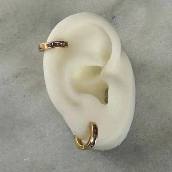 Gold Thick Huggie Hoop Purple Crystal Pave Earrings
Brand New - Picture 2 of 4